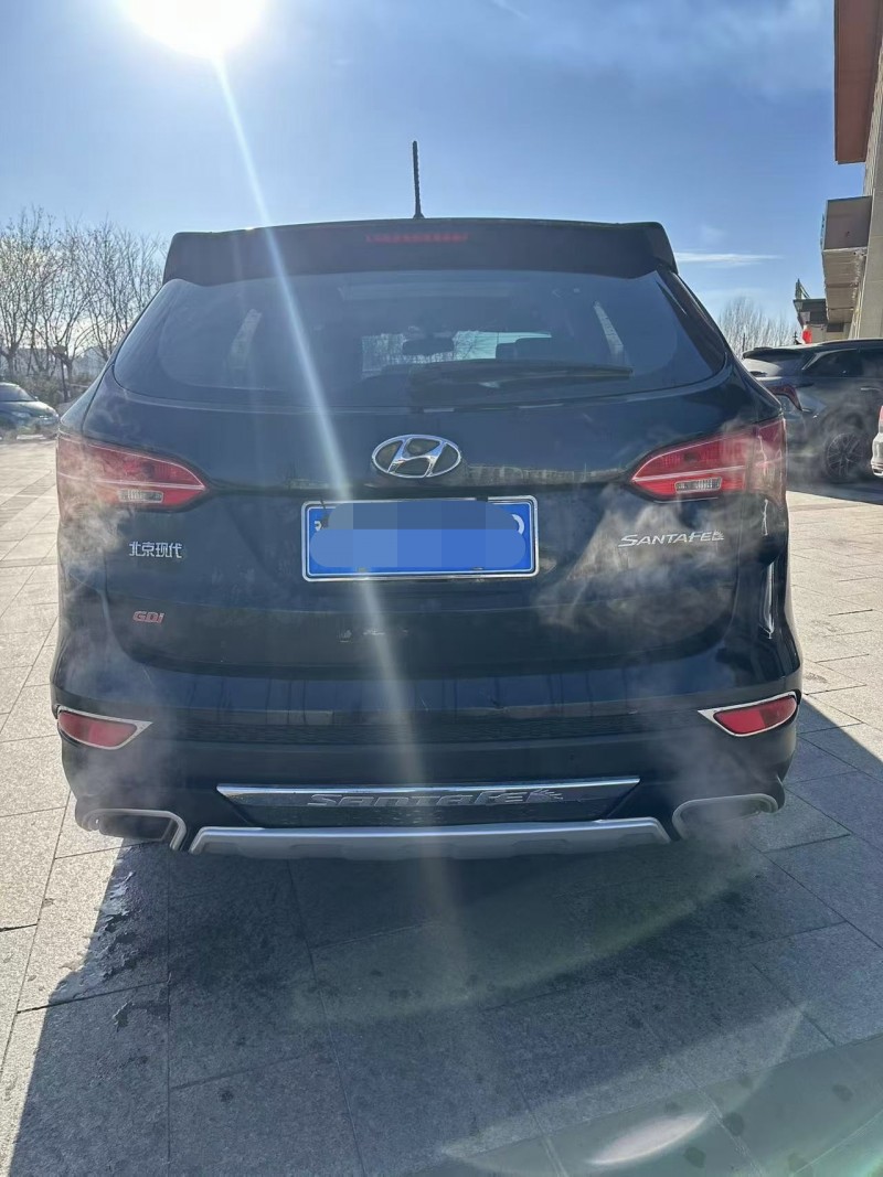 承德15年现代新胜达9