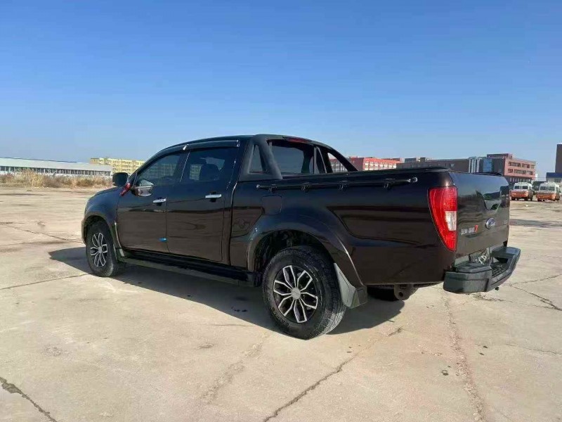 承德23年江铃域虎8