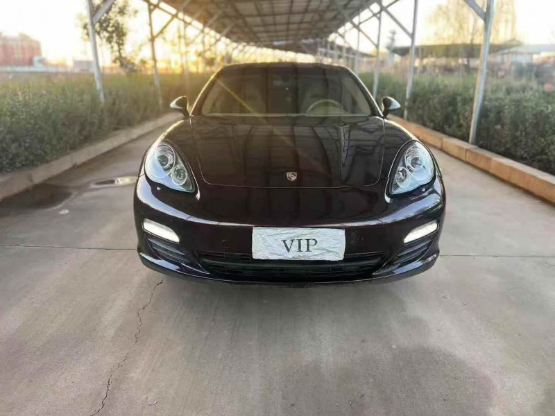 潍坊13年保时捷帕拉梅拉1