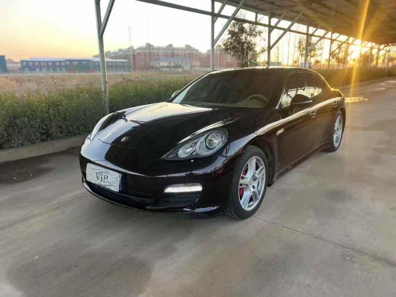 潍坊13年保时捷帕拉梅拉2