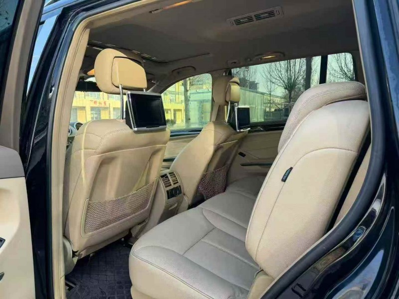 济南12年奔驰GL5