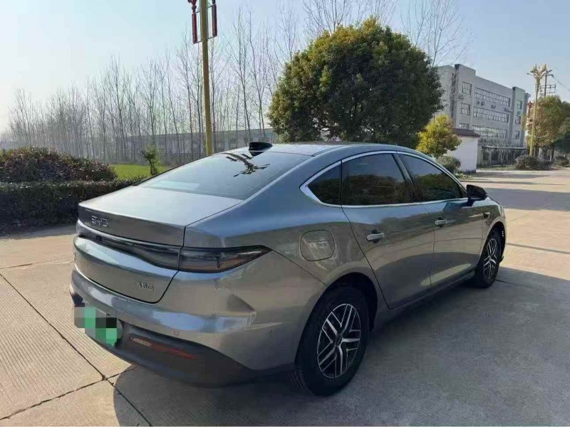 苏州25年比亚迪海豹8