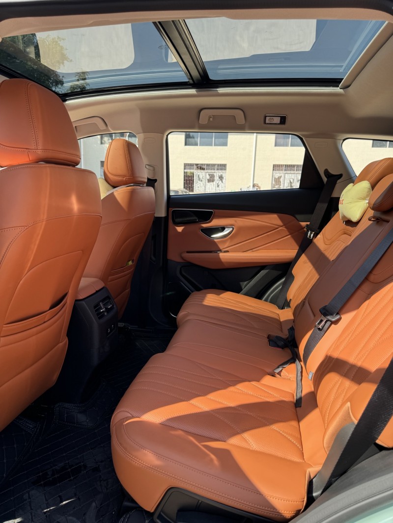 中山25年奇瑞捷途6