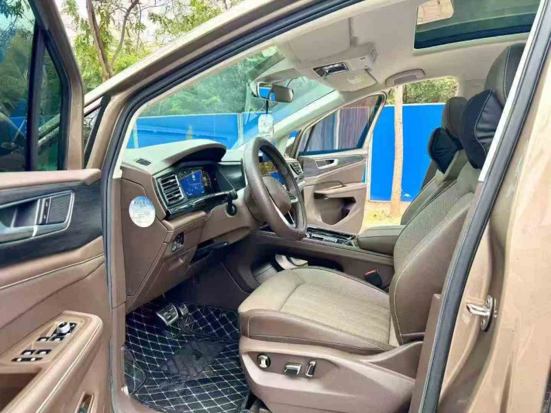 南宁23年大众威然4