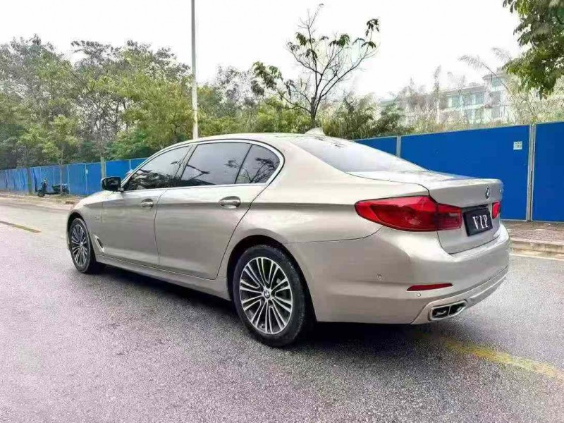 南宁18年宝马5系7