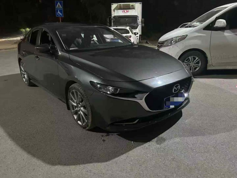 南宁21年马自达昂克赛拉2