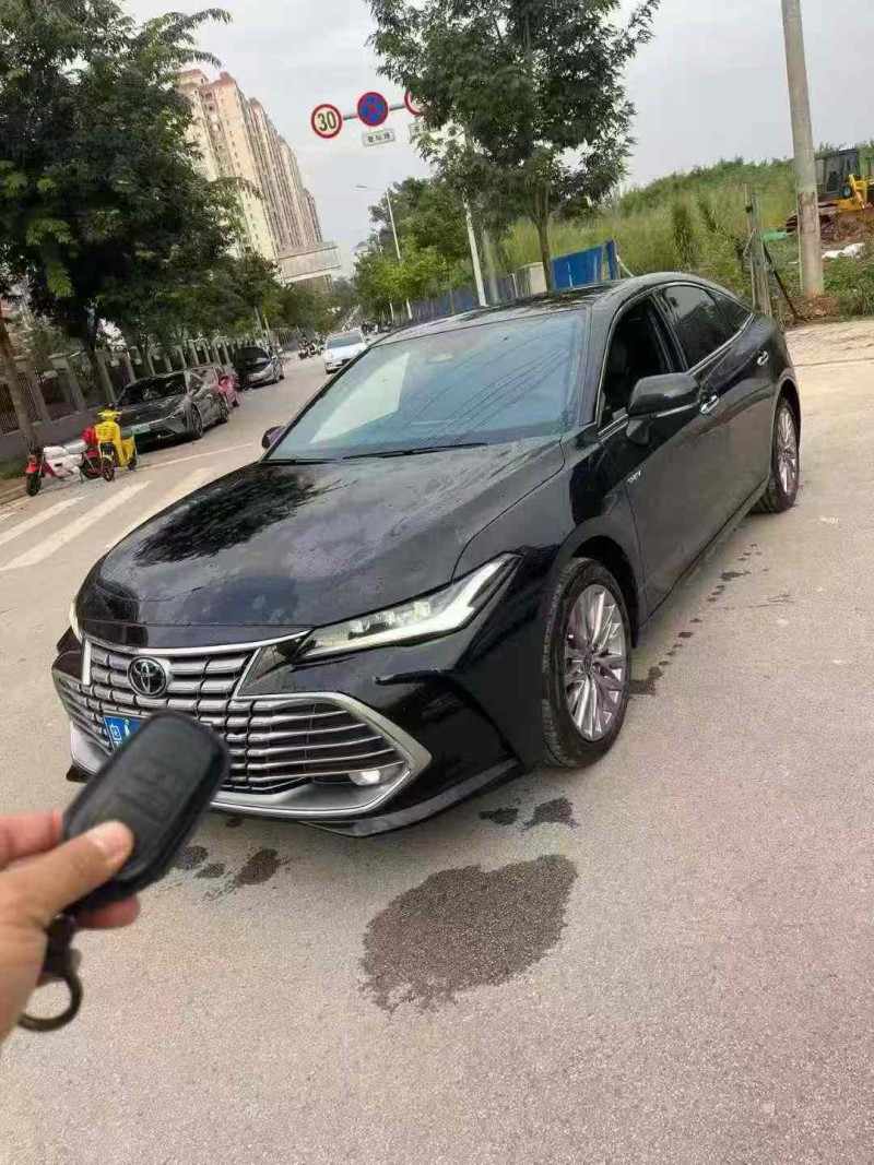 南宁25年丰田亚洲龙2