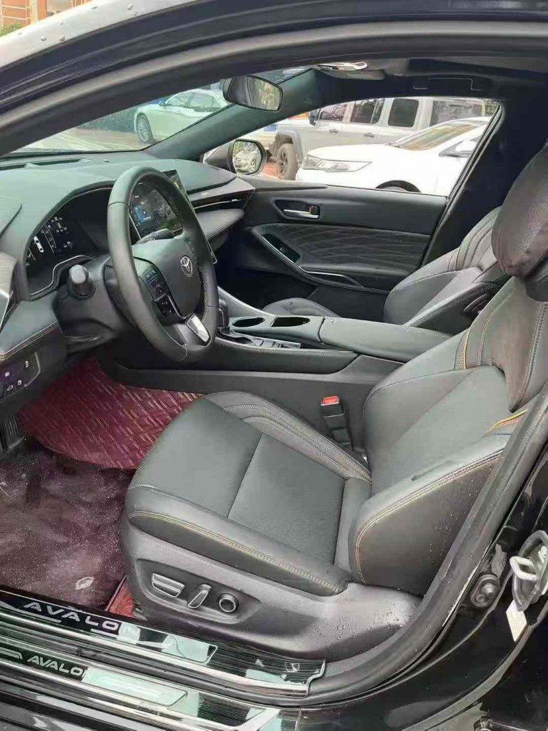 南宁25年丰田亚洲龙3