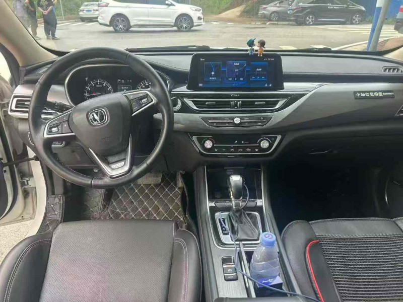 南宁20年长安汽车CC3