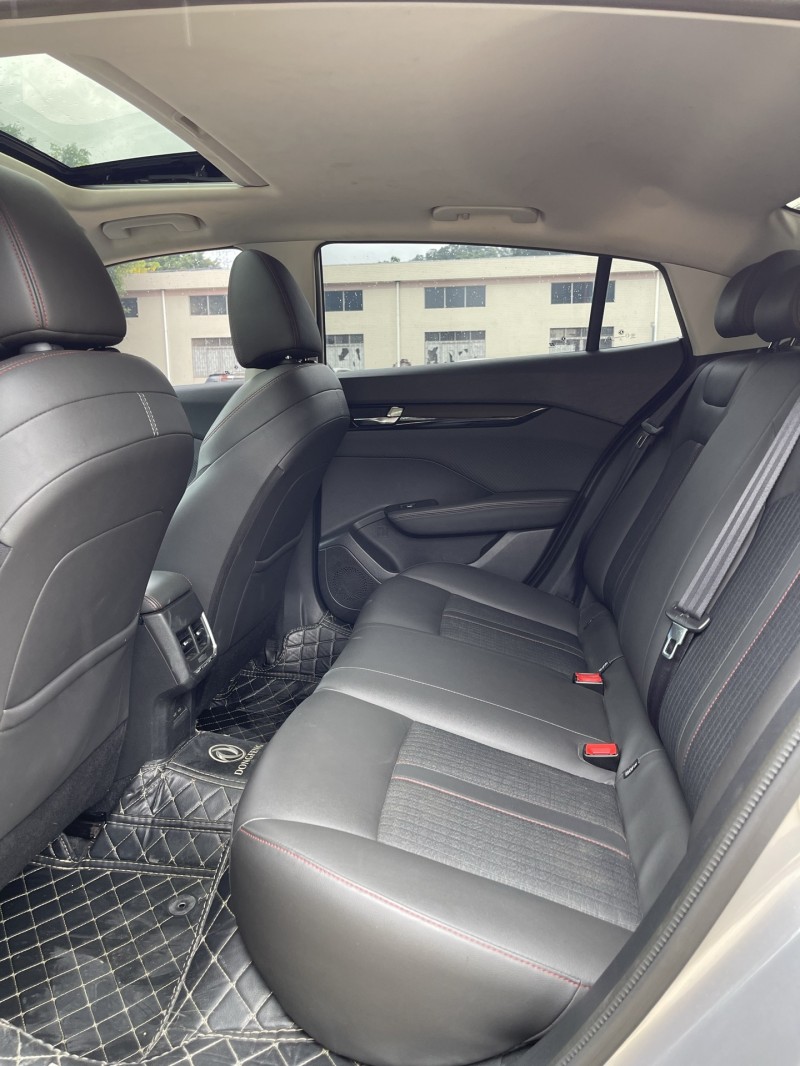 中山21年东风奕炫8