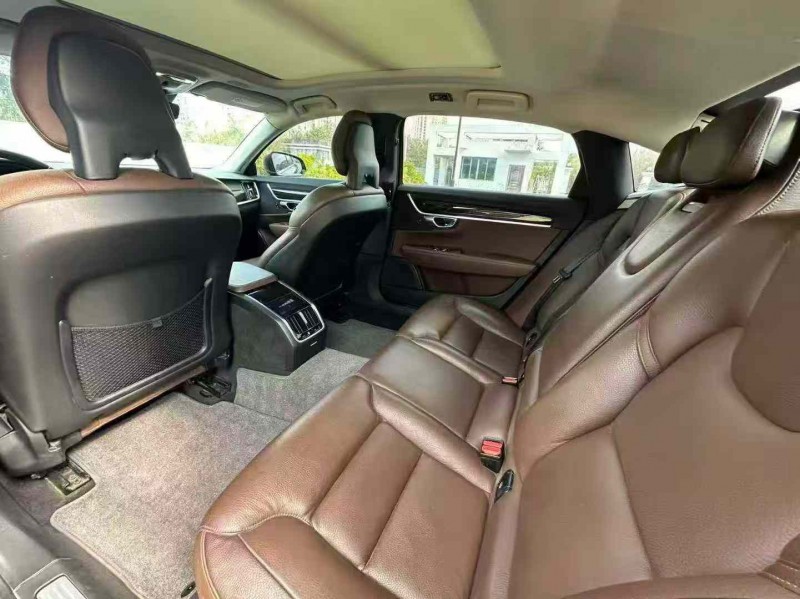 南宁17年沃尔沃S906