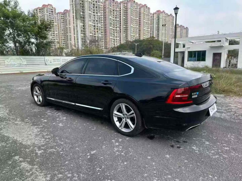 南宁17年沃尔沃S908