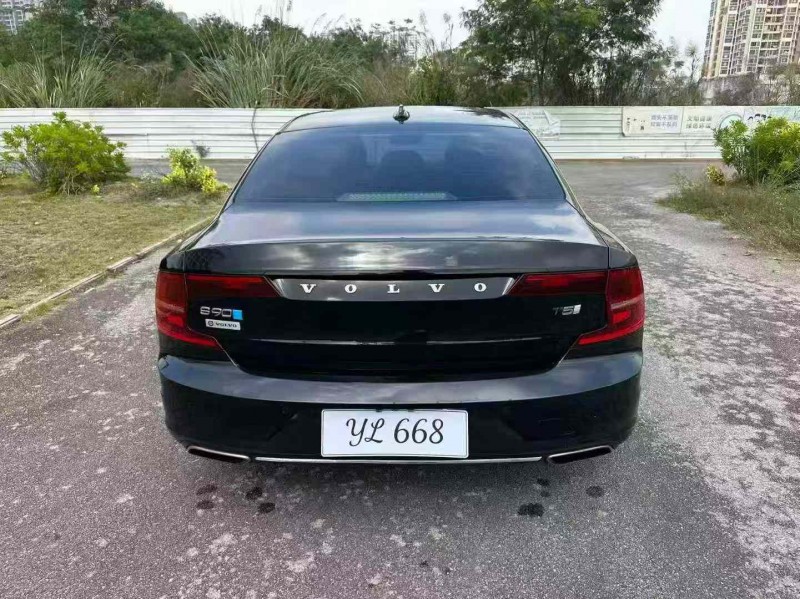 南宁17年沃尔沃S909