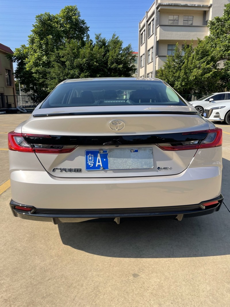 中山25年丰田凯美瑞9