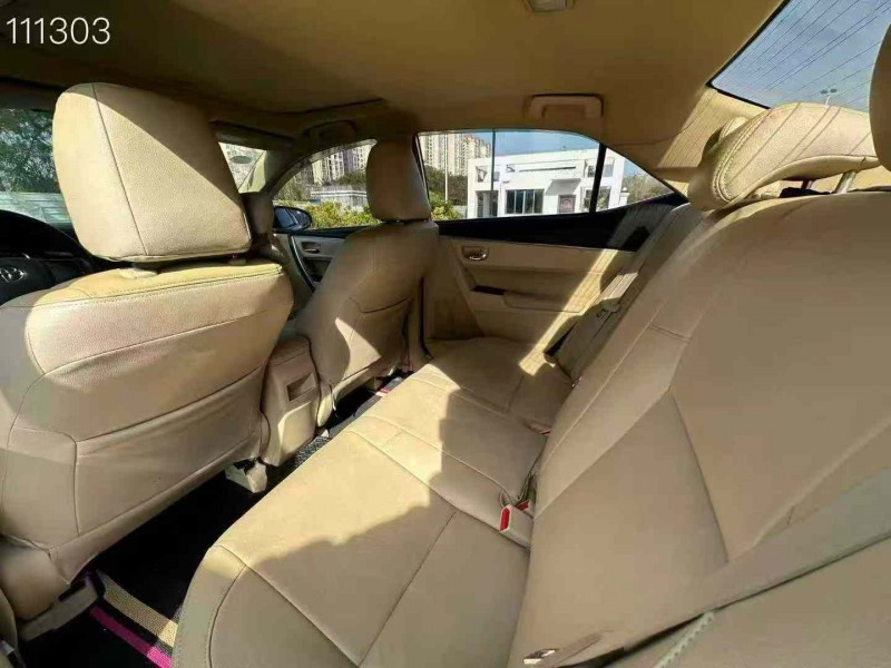 南宁17年丰田卡罗拉6