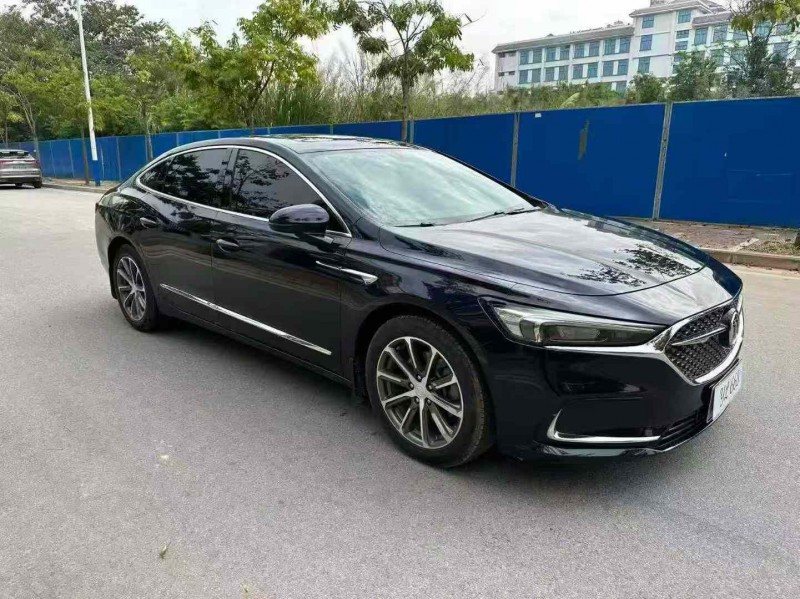 南宁21年别克君越2