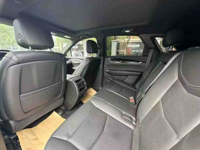 南宁19年凯迪拉克XT56