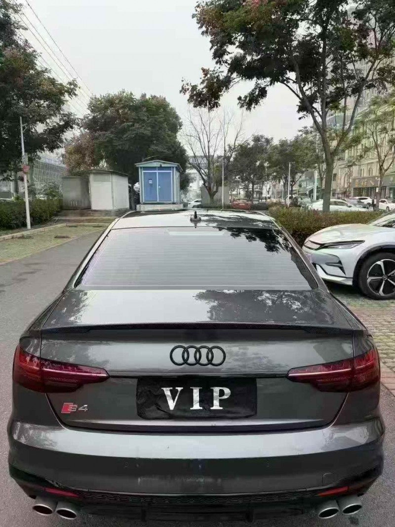 襄阳23年奥迪A4L6