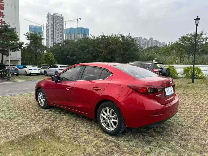 南宁18年马自达昂克赛拉7