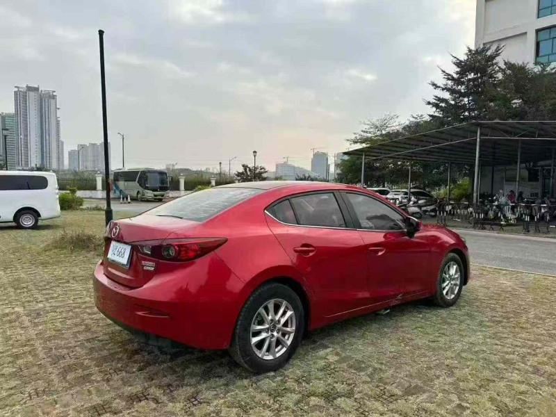 南宁18年马自达昂克赛拉8