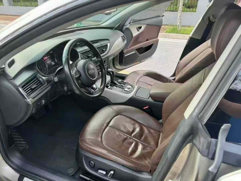 南宁16年奥迪A7L4