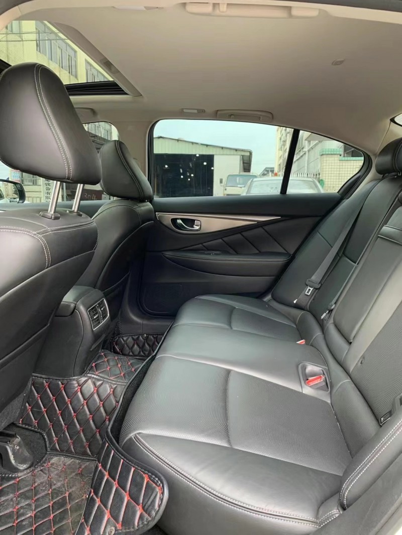 中山18年英菲尼迪Q50L6