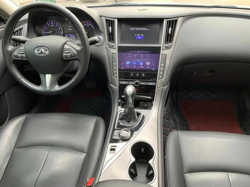 中山18年英菲尼迪Q50L7