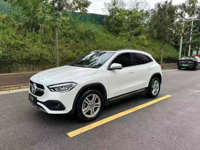 南宁23年奔驰GLA3