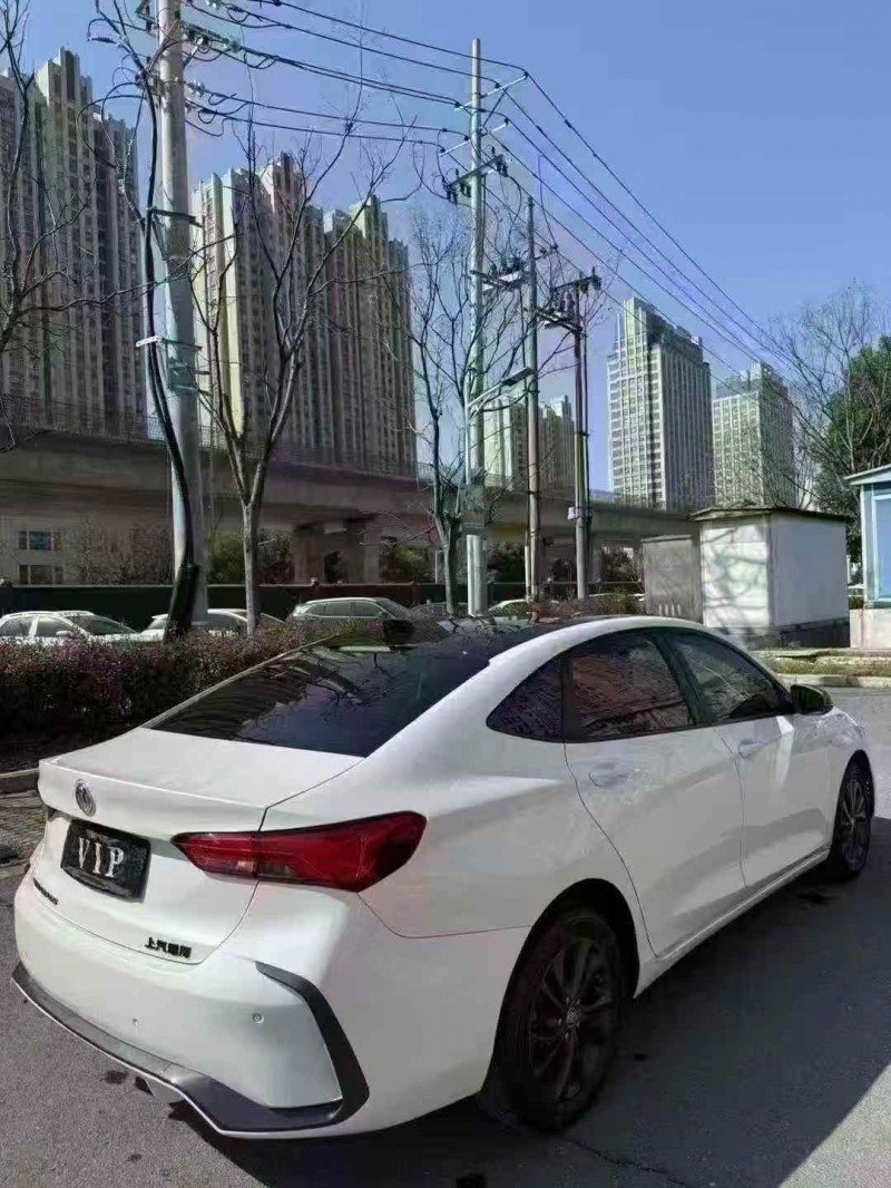 襄阳22年别克威朗2