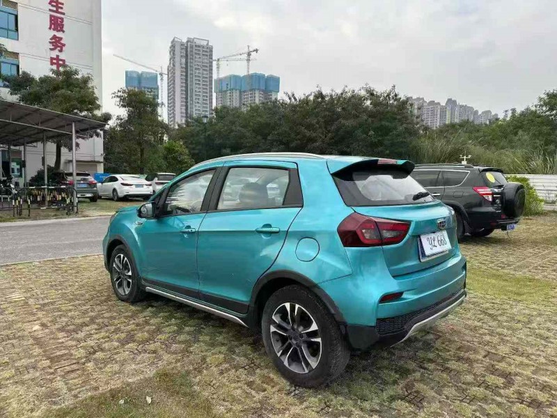 南宁19年吉利远景8