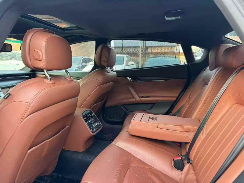 枣庄14年玛莎拉蒂Ghibli5