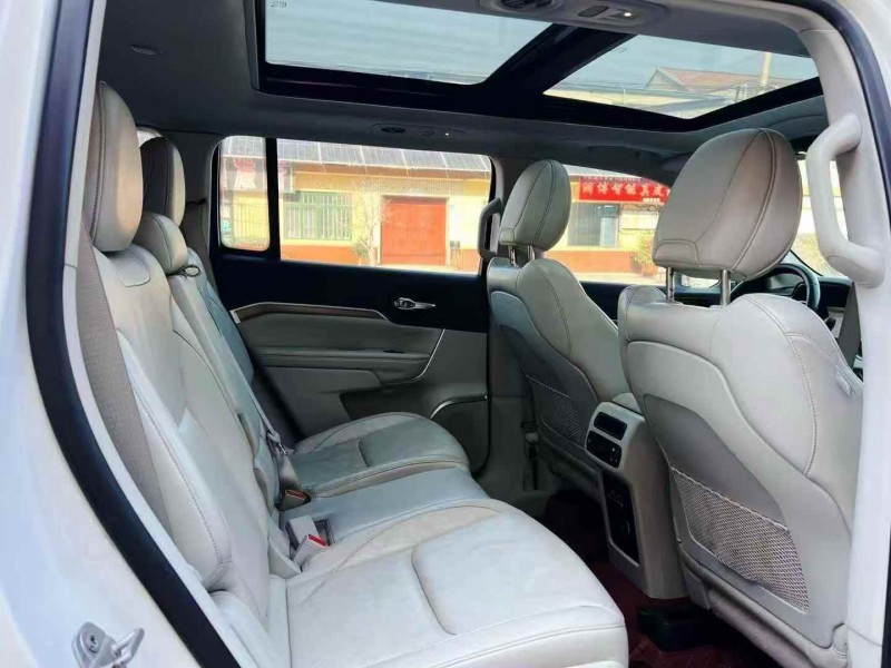 烟台18年Jeep指挥官5