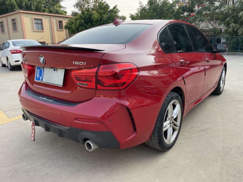 中山20年宝马1系4