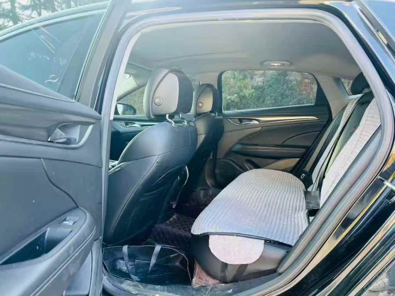 枣庄19年别克君越4