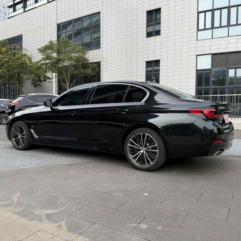 佛山22年宝马5系8