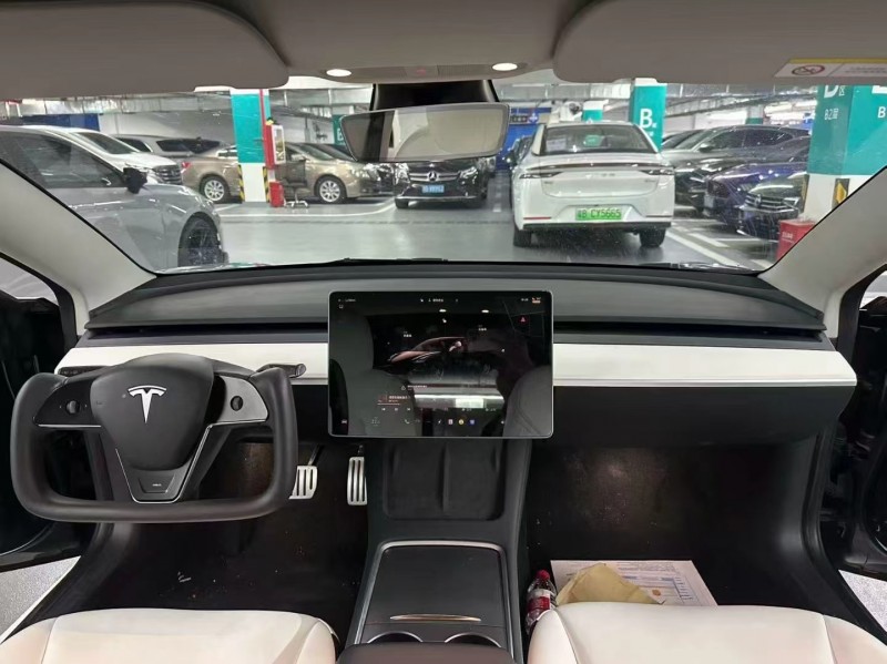 深圳22年特斯拉MODEL 34