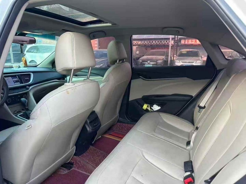 淄博20年别克英朗6