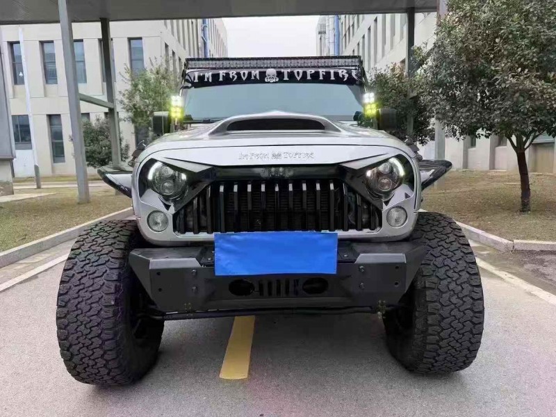 徐州17年Jeep牧马人1