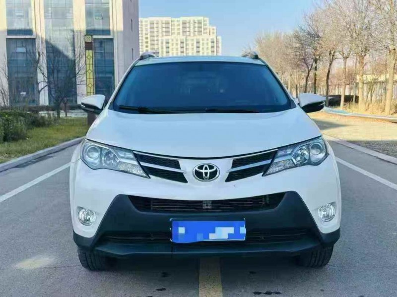 枣庄16年丰田RAV4荣放1