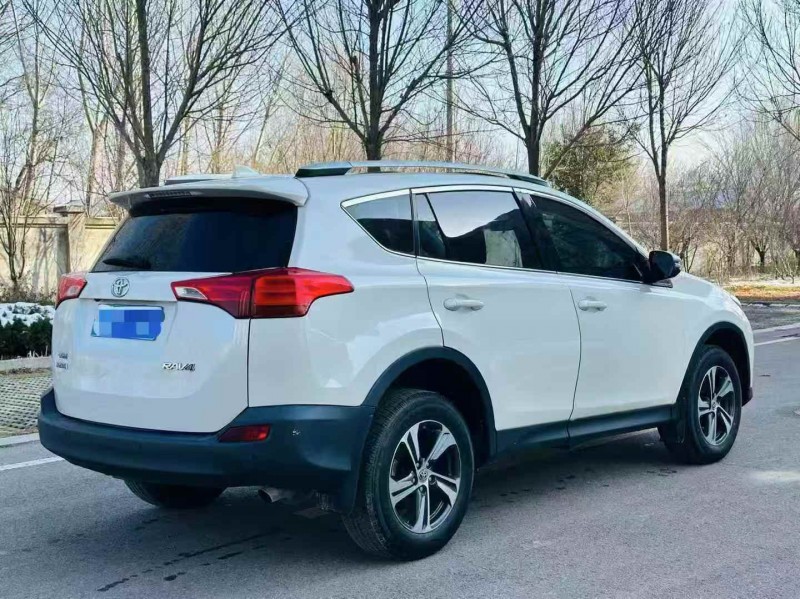枣庄16年丰田RAV4荣放7