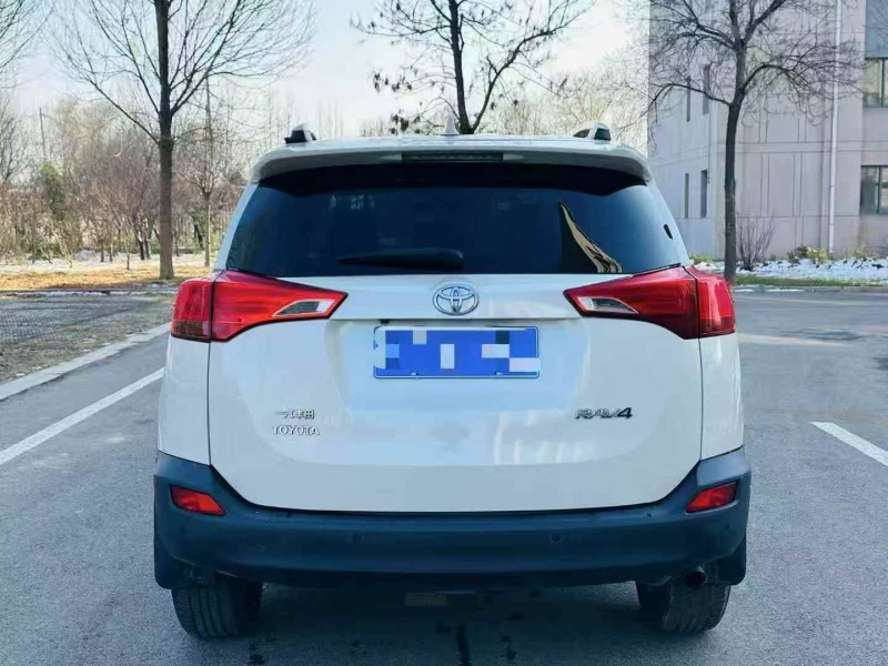 枣庄16年丰田RAV4荣放9