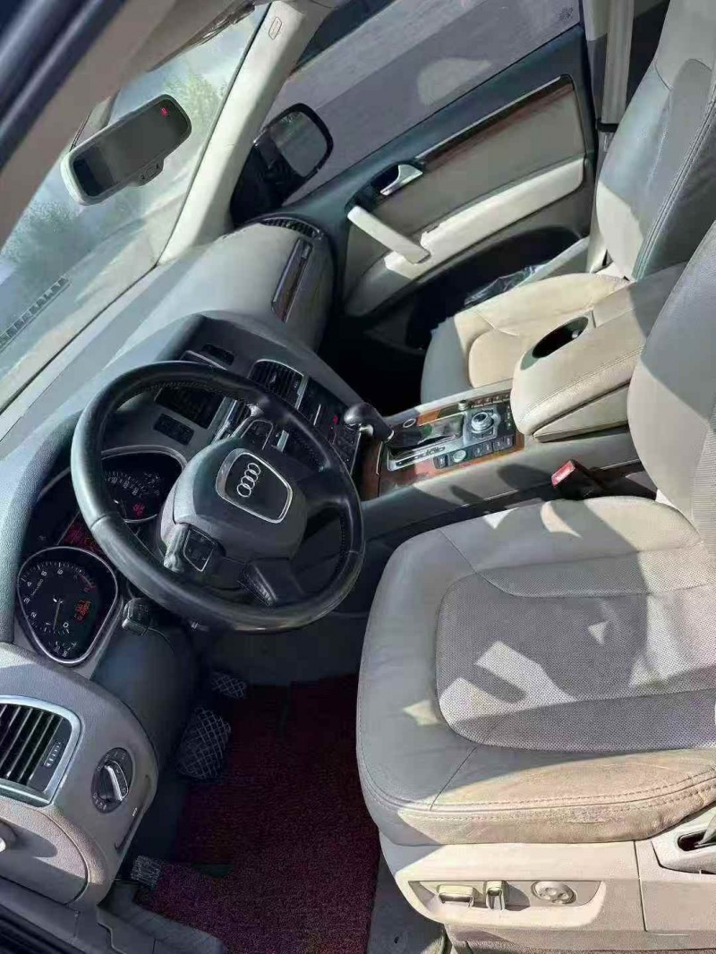 秦皇岛10年奥迪Q74