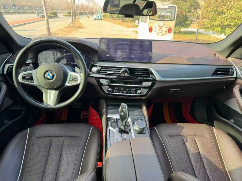 淄博21年宝马5系5