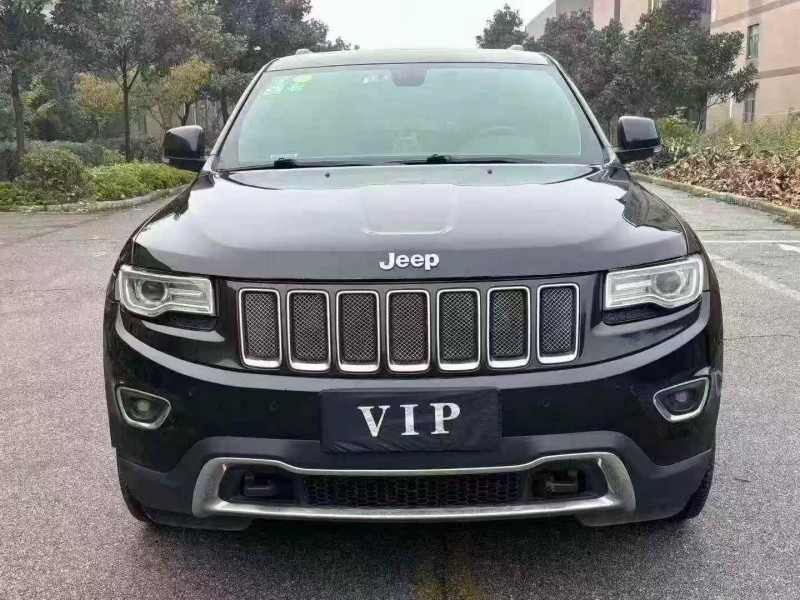 十堰14年Jeep大切诺基1