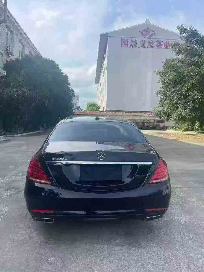 淮北17年奔驰S8