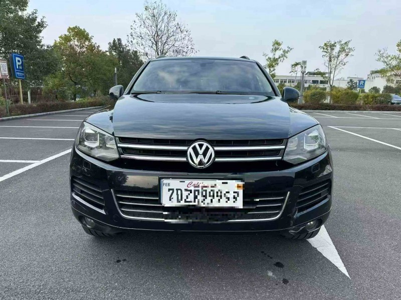 重庆12年大众途锐1