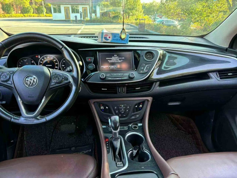 重庆18年别克昂科威4