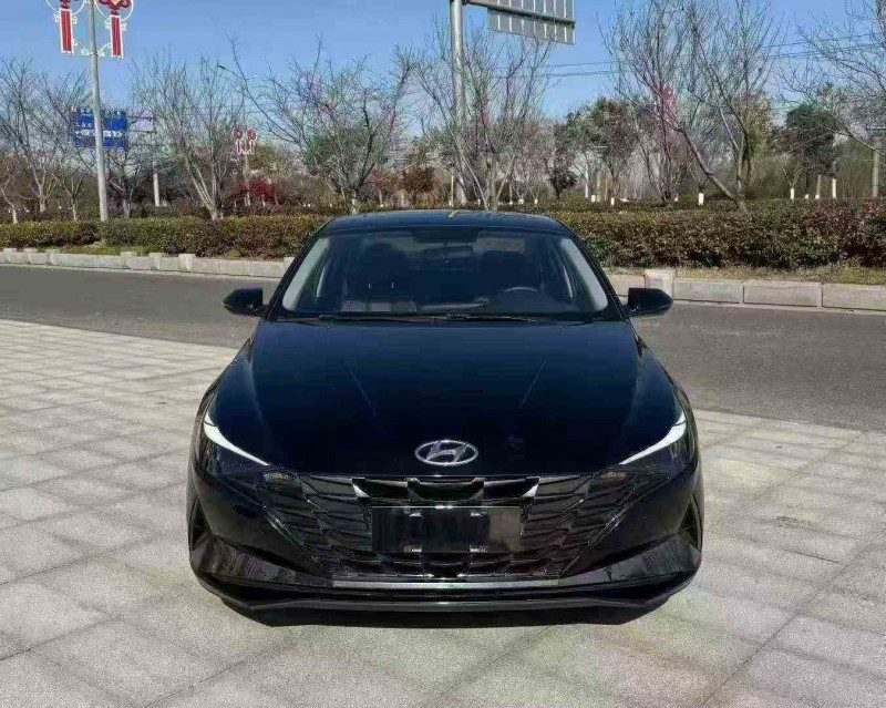 无锡23年现代伊兰特1