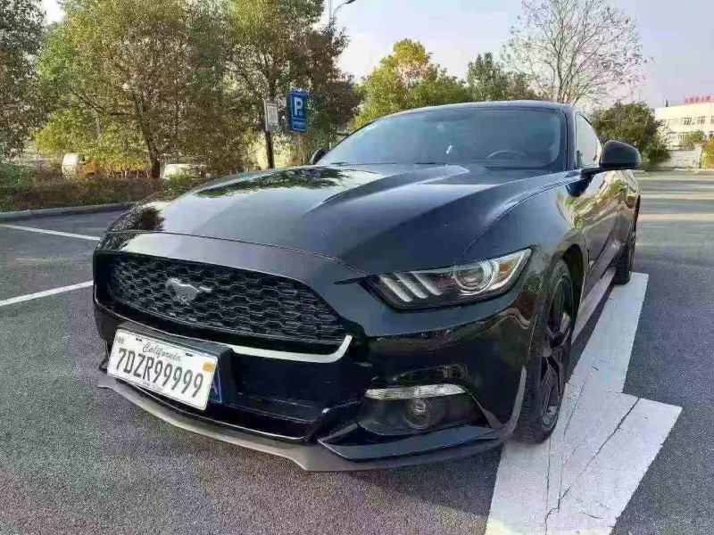 重庆18年福特野马2