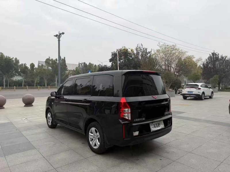 枣庄24年五菱汽车宏光8